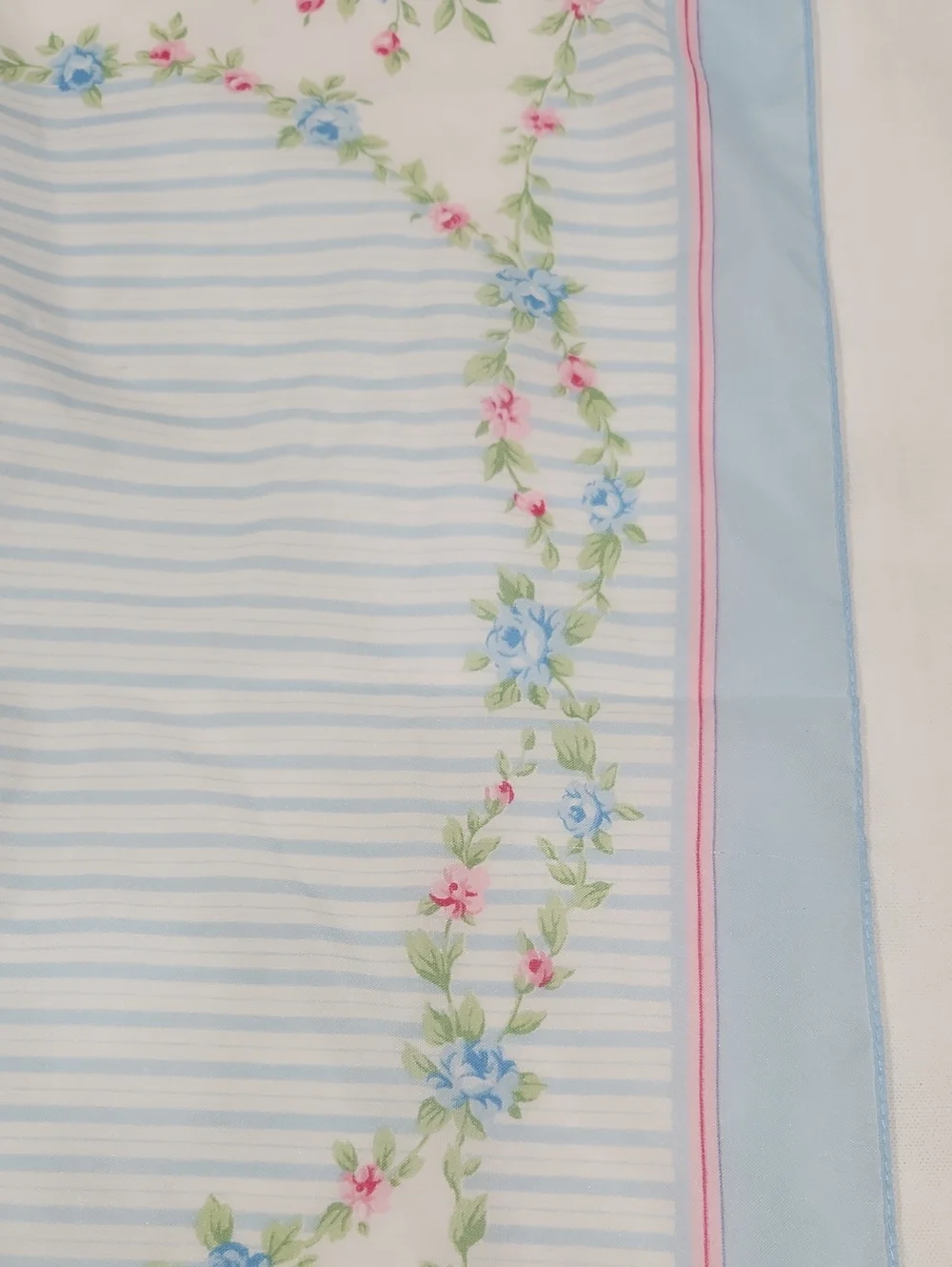Vintage Floral Rose Print Women's Scarf - Pink & Blue  Size 34x34